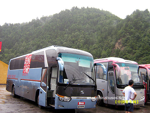 从2007 发现之旅 看大金龙何以成为 中国客车专