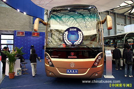 厦门金旅风靡上海滩 最佳客车造型奖 、 最佳环