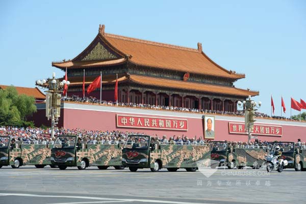 十二五经济发展成就贡献奖_客车新闻_中国客