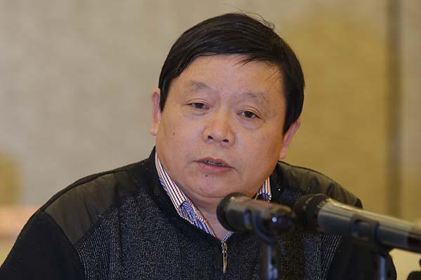 扬子江汽车总工程师雷洪钧博士