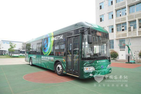 扬子江客车WG6124BEVH纯电动在线充城市客车