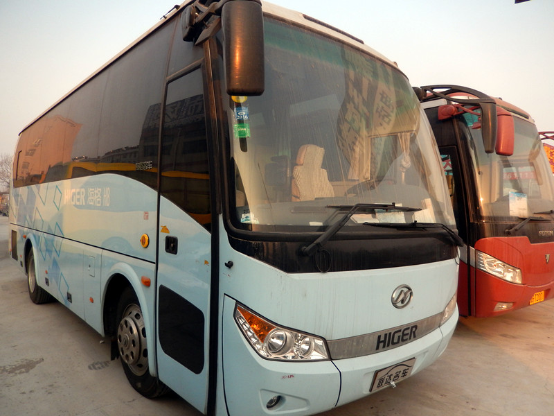 本人需要购买一辆45座左右的大客车,排放表准