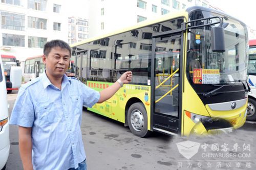 吉林:延吉首批14辆新能源公交车试运营_用户新