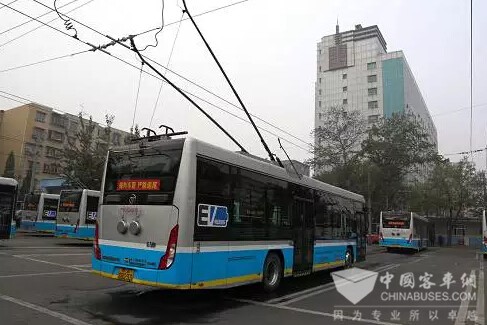 微宏快充技术带领新能源汽车走上快车道_配