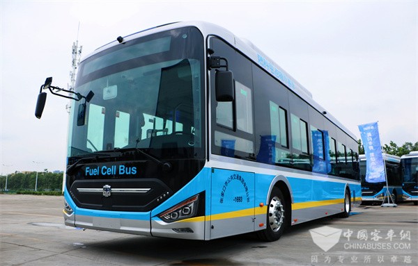 纯电动氢燃料双轮驱动中通如何擘画新时代新能源客车发展蓝图