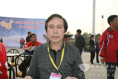 湖南省公路运输管理局工会主席张新龙