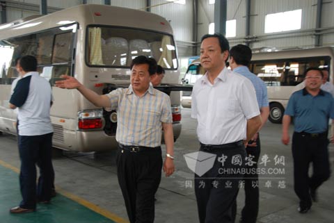 山东省交通厅副厅长、省交通厅道路运输局局长