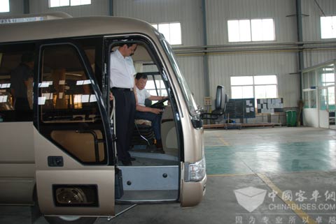 山东省交通厅副厅长、省交通厅道路运输局局长