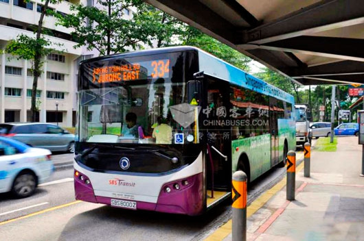 申龙轻量化混合动力客车在新加坡运营