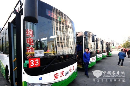 安凯纯电动公交车队