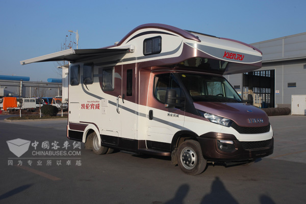 新一代凯伦宾威ZK5045XLJ2房车