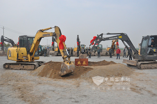 南京金龙武汉新能源项目正式开工