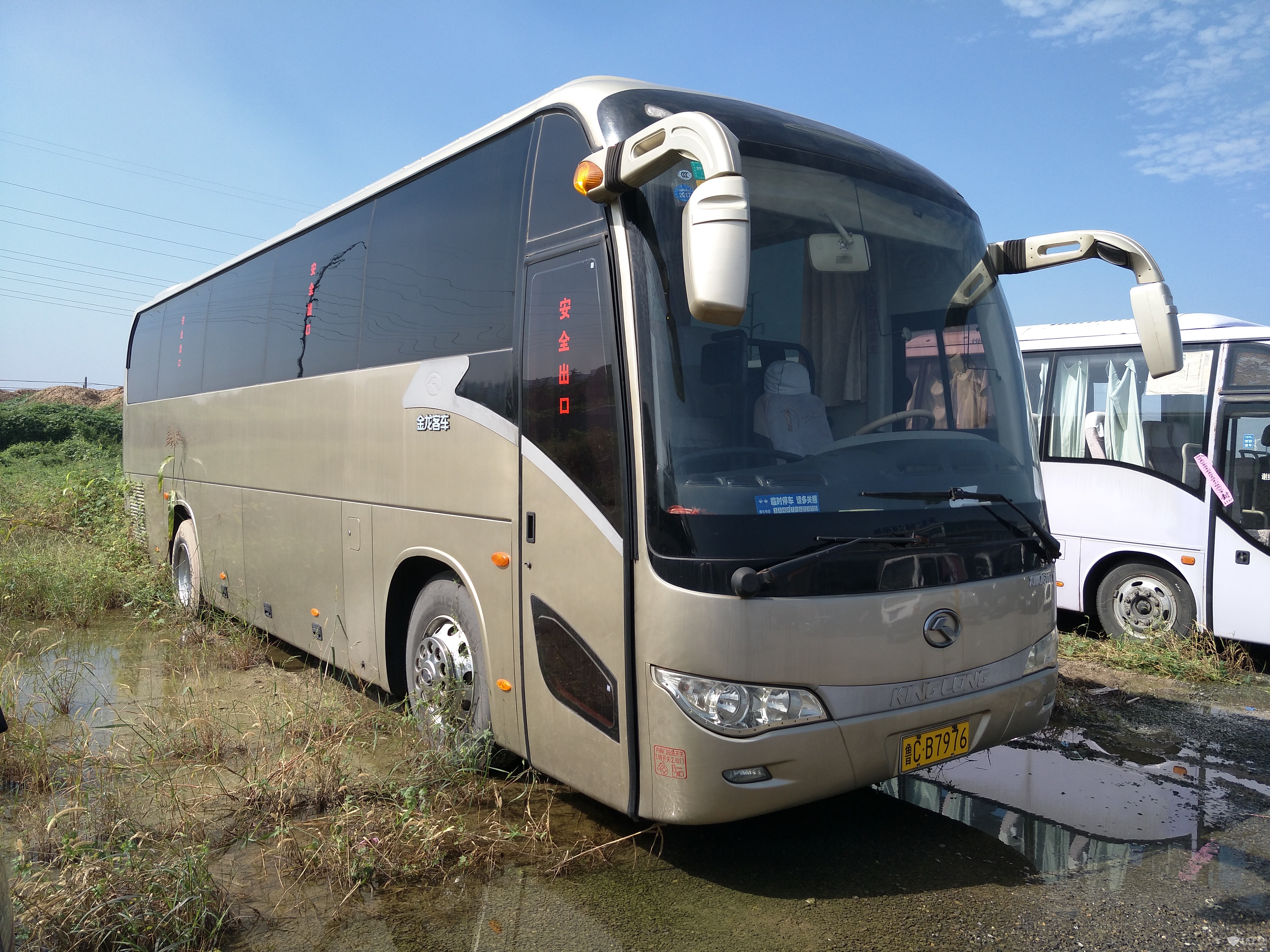 2010年厦门金龙47座_卖二手车_中国客车网