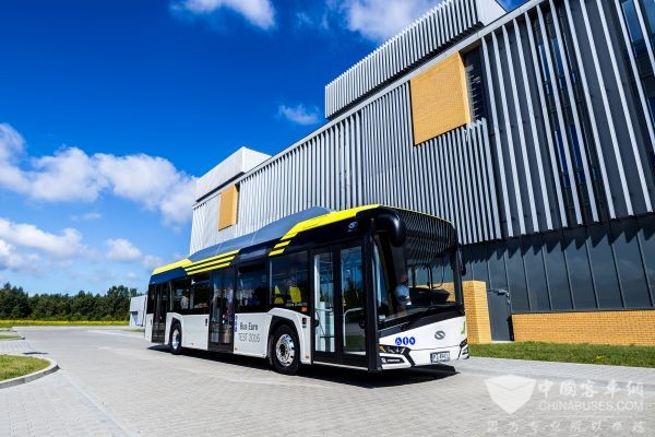索拉瑞斯Urbino系列获2017年度最佳巴士桂冠