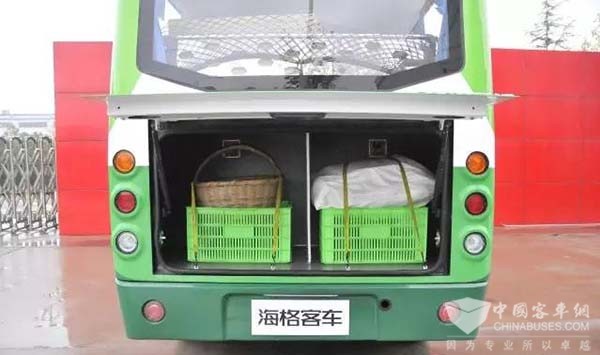 西安金龙乡村客车行李厢