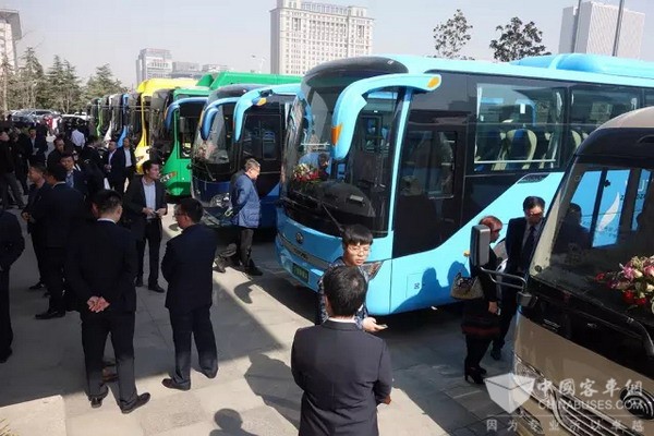 湖南常德：召开湘北校车公司驾驶员培训会