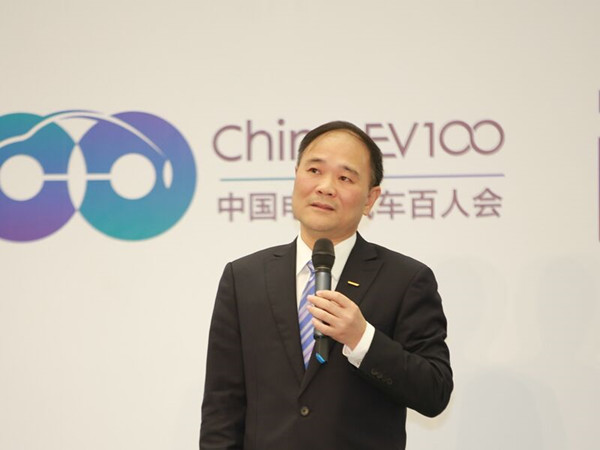 李书福：吉利的未来汽车战略是什么？