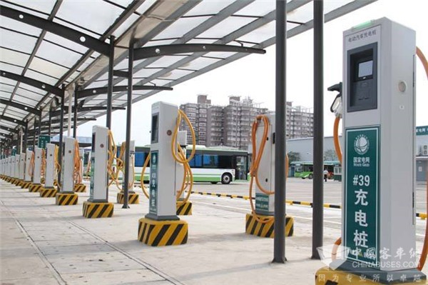 北京：公交首席乘务员不惑之年转岗充电服务业