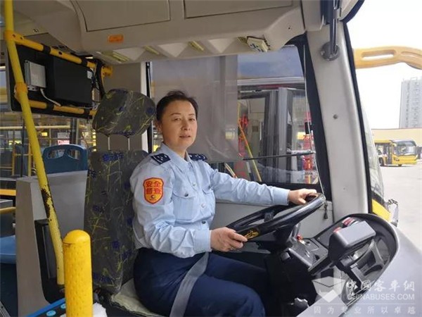山东：为了弥补驾驶员不足的情况，青岛公交行业推出了返聘制度