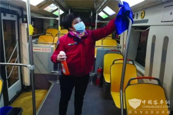 广州公交：防控疫情 公交集团在行动