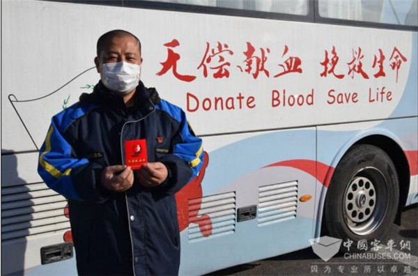 交通“一线”应援医疗“一线” 1152名北京公交人报名献血战“疫”