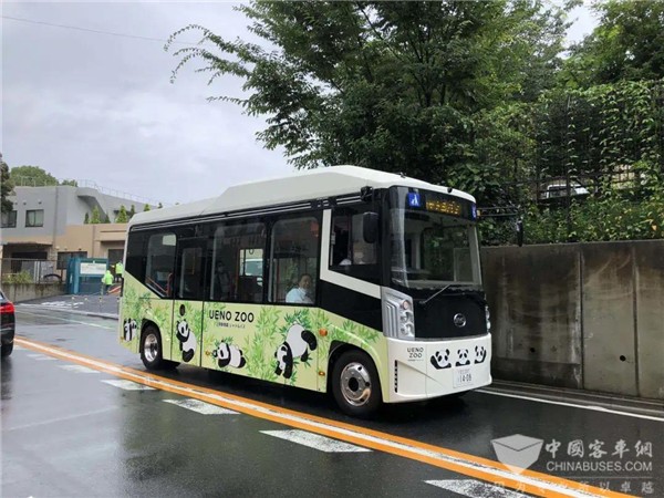 比亚迪纯电动 熊猫 巴士驶入东京上野公园迎来首台j6 客车网