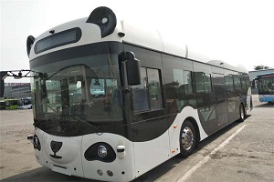 智享出行新体验！首款无人驾驶“熊猫”公交登陆辽宁鞍山