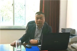 湖州公共交通机务部部长潘毅勇