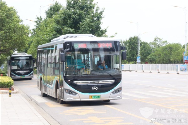 安宁公交携手苏州金龙共推绿色城乡公交一体化建设
