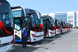 夏至六月亚星蓝钻2.0再发车 加速吉林磐石公交化改造进程