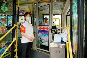 邯郸市小学幼儿园学生及护送家长免费乘公交9月1日试点运行