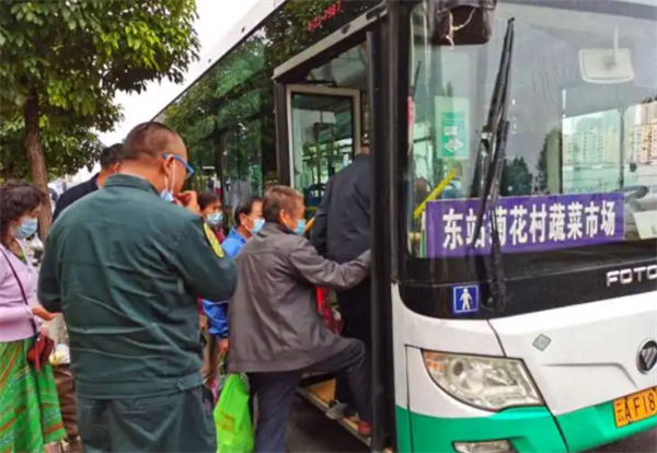 9月8日期，昆明公交暂停发售普通IC卡