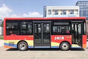 再次交付20台 吉利星际纯电动城市客车C6E交付宁波北仑公交