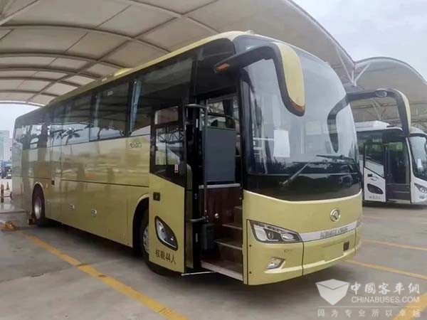 金龙客车 新能源营运客车 正式投运 宁波市