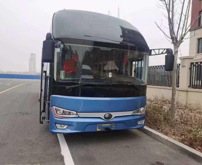 2019年4月 国五56座后掉轮宇通6148气囊旅游车