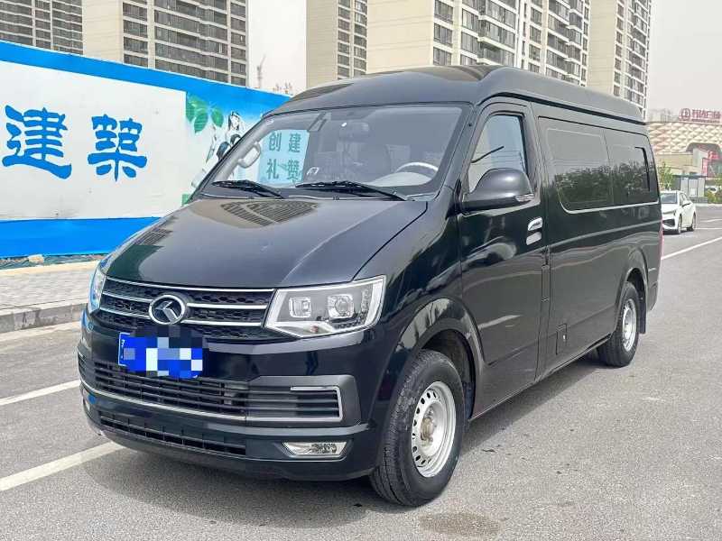 2021年4月 同款10台国六9座蓝牌金龙6535车