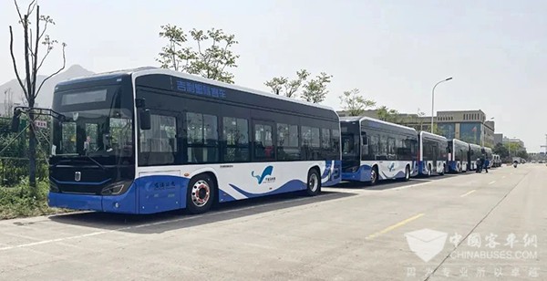 吉利星际客车 纯电动 城市客车 C10 慈溪公交