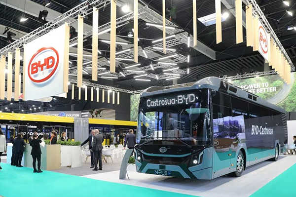 两款全新纯电动巴士首发 比亚迪B19和BYD-Castrosua亮相UITP