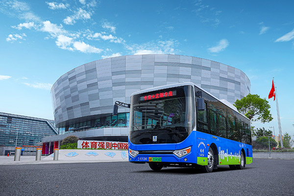 绿色亚运标配绿色远程 吉利星际纯电动城市客车让杭州公交焕然一新