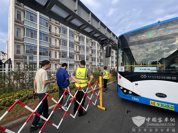 长沙公交集团 比亚迪汽车 职工 定制专线