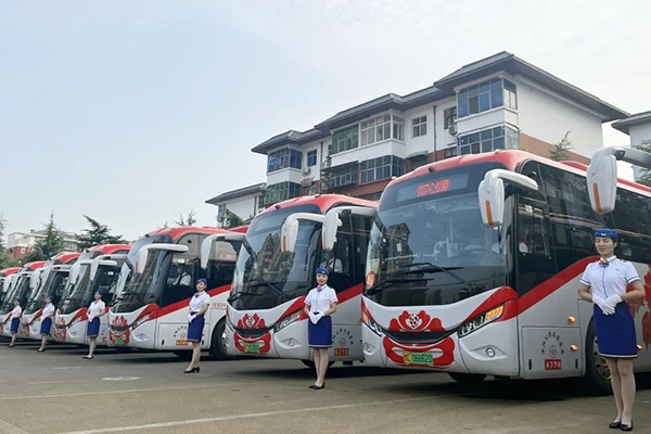 洛阳公交集团尽责坚守 全力做好省运会开幕式运输服务保障工作