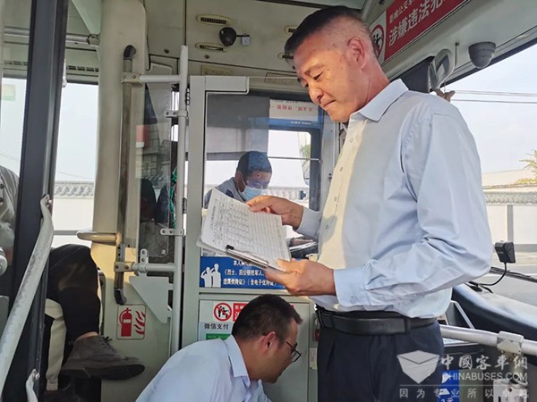 连云港市公交集团 驾驶员 安全意识 上路上线检查