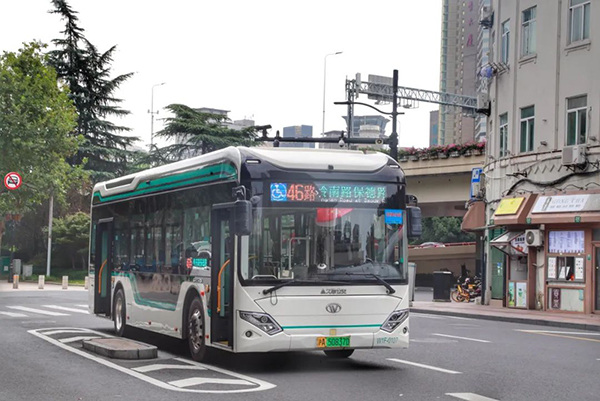 上海久事公交电子站牌升级 提供周边公共交通等更多信息