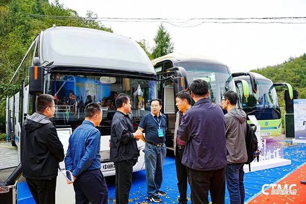 中通旅团客车新品H11正式发布上市