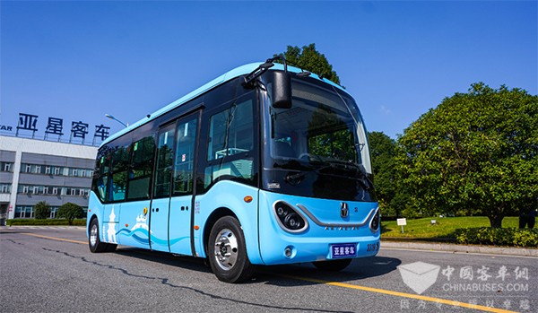 整车产品2023 亚星客车 JS6708GHBEV 纯电动 低入口 城市客车