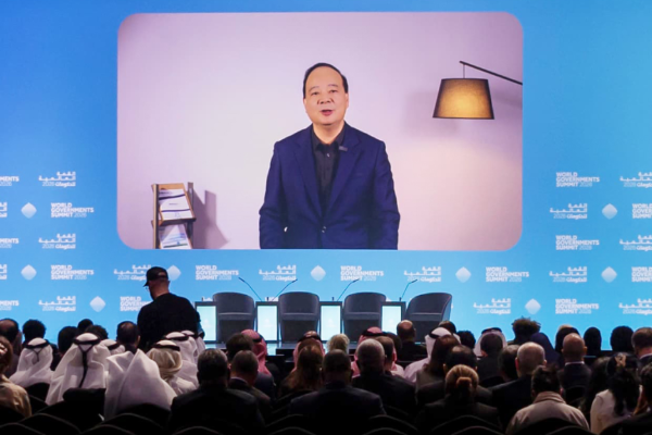 零碳科技推动未来 曾毓群出席世界顶尖科学家峰会与世界政府峰会