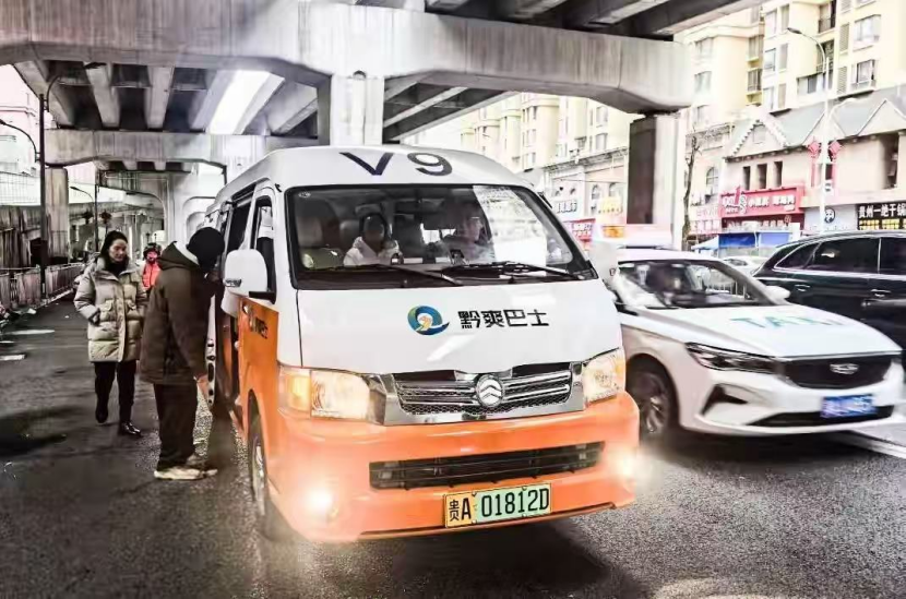 山海与街巷间的“情书”：金旅海狮，连通城乡的每一次抵达