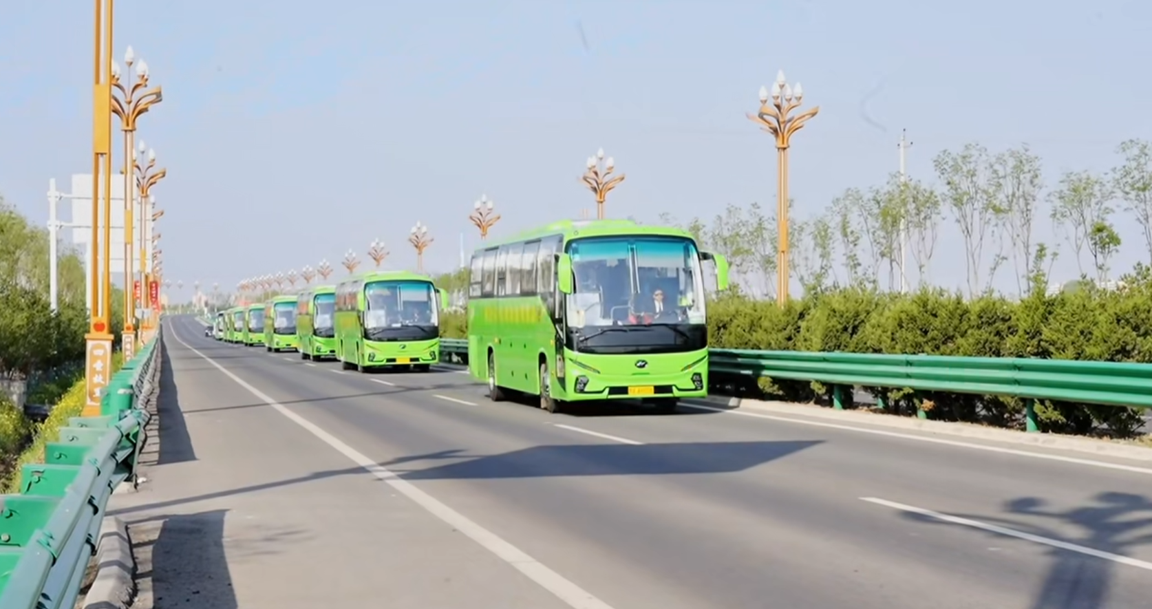 西北旅行正确打开方式！苏州金龙助力陕西宇诺解锁价值竞争新未来