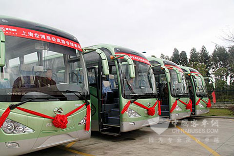 76辆XMQ6126Y3豪华旅游客车开赴上海服务世博