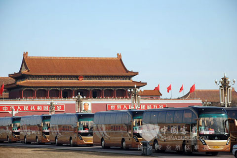 金旅客车服务两会